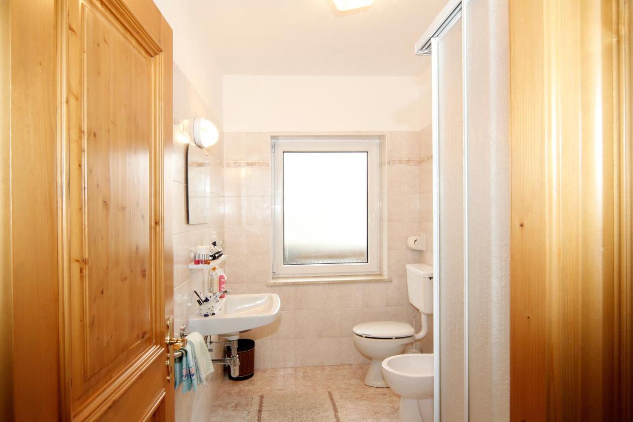 Appartamenti Lezuo Iris Arabba Habitación foto