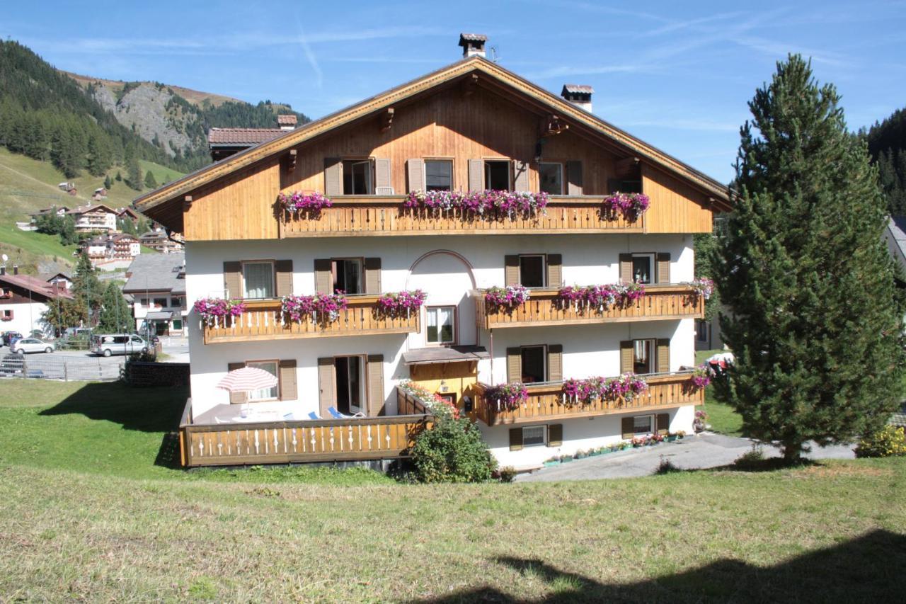 Appartamenti Lezuo Iris Arabba Exterior foto